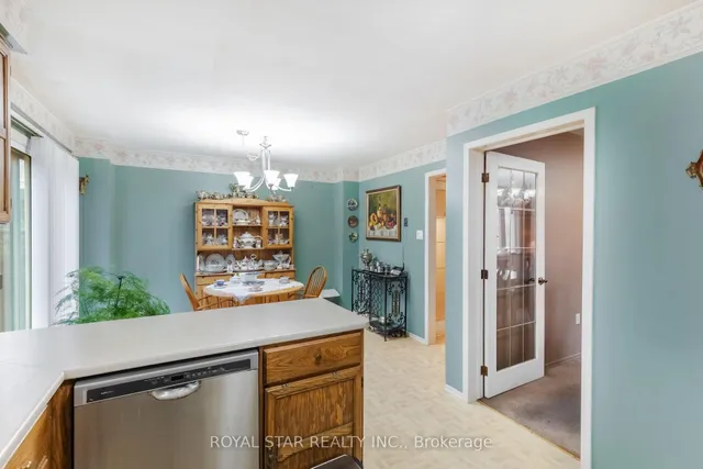 Additional image 11 of 89 Dumfries Ave