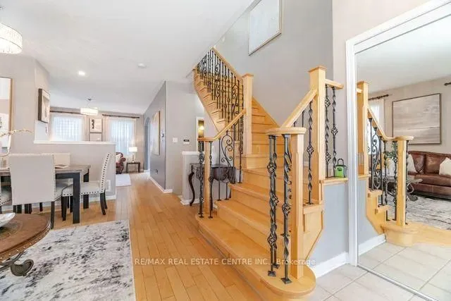 Additional image 16 of 643 Hamilton Cres