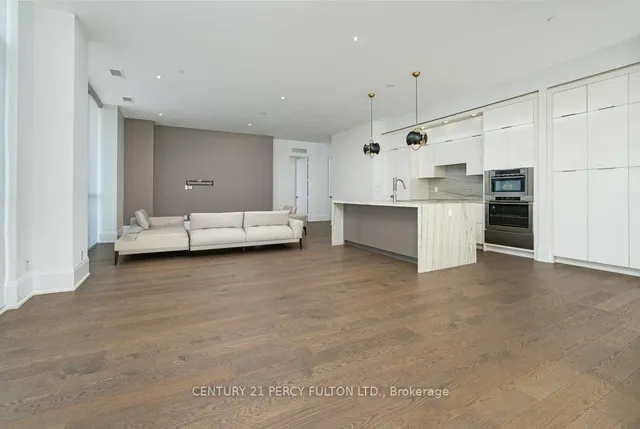 Additional image 13 of 101 Erskine Ave Unit PH10