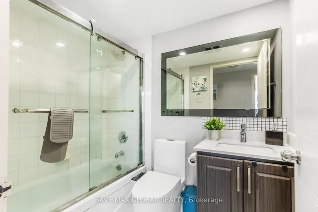 Additional image 18 of 1470 Midland Ave Unit 418