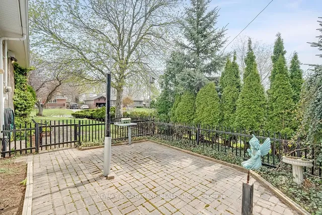 Additional image 46 of 564 Maplehill Dr