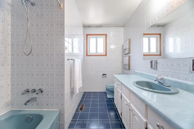 Additional image 28 of 21 Malcolm Cres