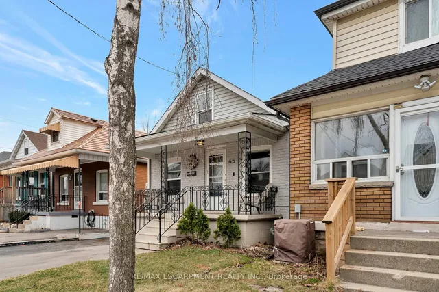 65 Connaught Ave