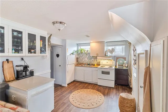 Additional image 24 of 1306-1308 Leighland Rd