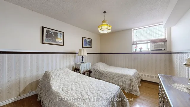 Additional image 17 of 390 Dixon Rd Unit 909