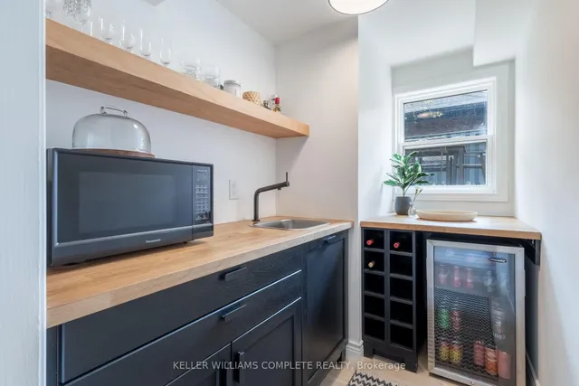 Additional image 25 of 16 West 34th St