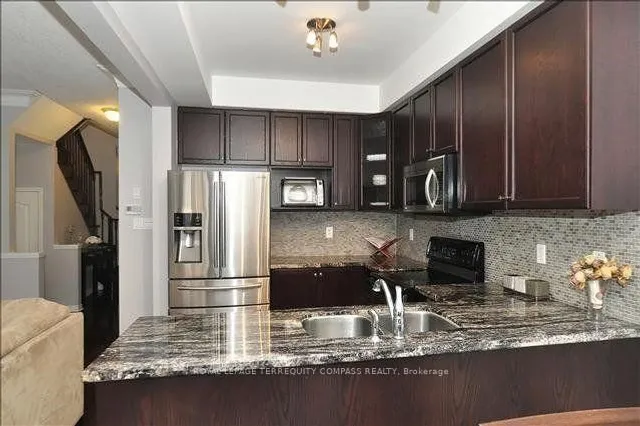 Additional image 7 of 8 Edhouse Ave