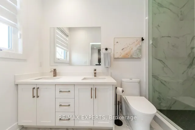 Additional image 25 of 68 Twenty Fourth St