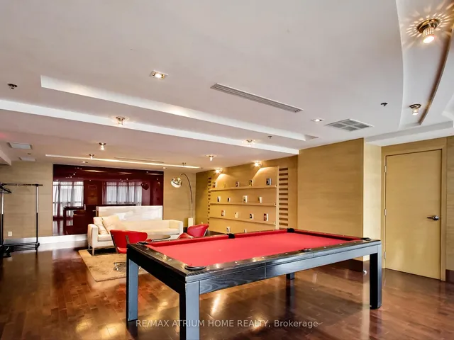 Additional image 43 of 23 Carlton St Unit 310