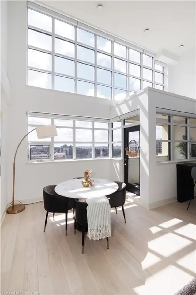 Additional image 9 of 112 Benton St Unit 710