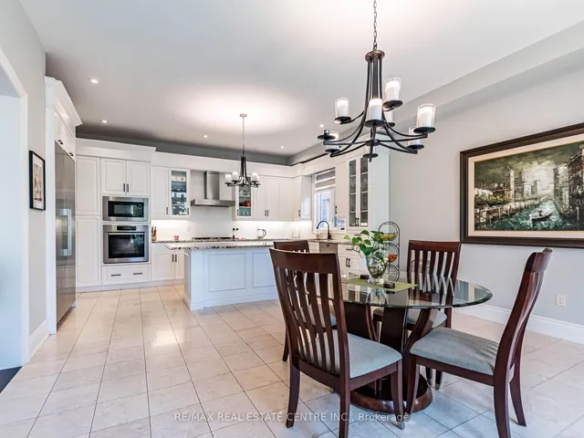 Additional image 10 of 22 WOODVALLEY Dr