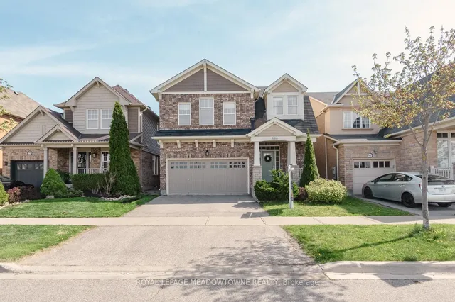 886 Savoline Blvd