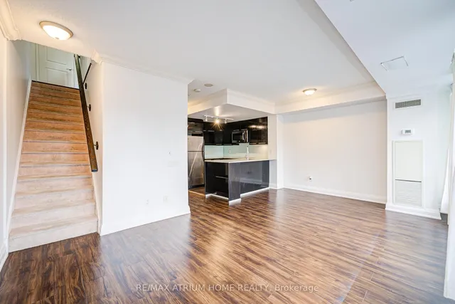 Additional image 14 of 23 Carlton St Unit 310