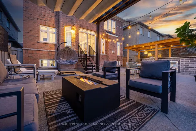 Additional image 31 of 606 Nairn Circ