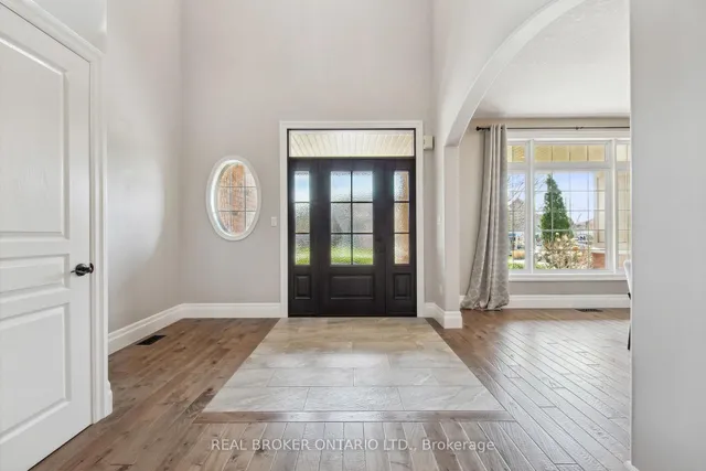 Additional image 5 of 229 Terrace Wood Cres