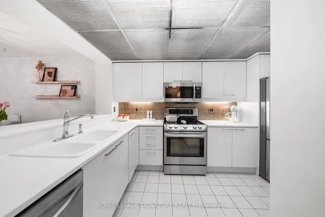 Additional image 7 of 18 Hollywood Ave Unit 206