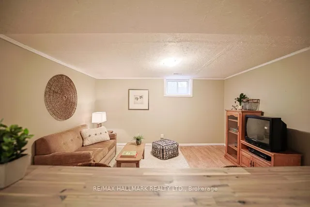 Additional image 18 of 36 Par Ave