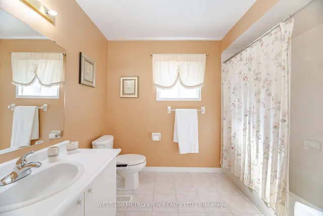 Additional image 17 of 934 Fernandez Dr