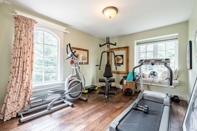 Additional image 23 of 121 Mohawk Rd