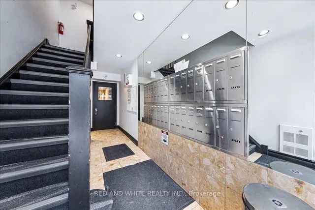 Additional image 38 of 114 Vaughan Rd Unit 103