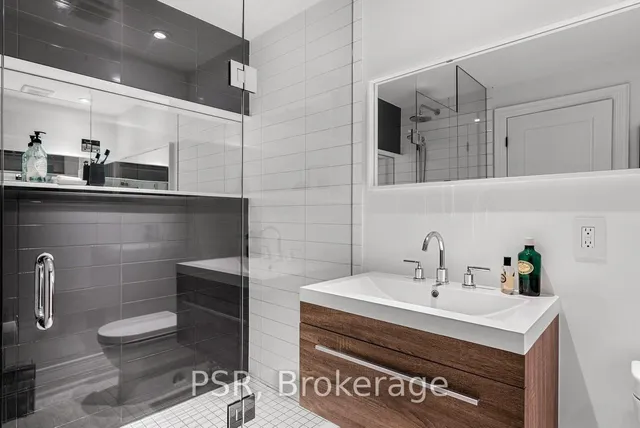 Additional image 24 of 25 Putney Rd