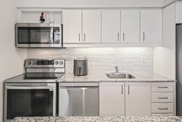 Additional image 10 of 33 Sheppard Ave Unit 1106