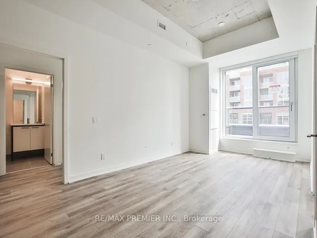 Additional image 12 of 1808 St Clair Ave Unit 607