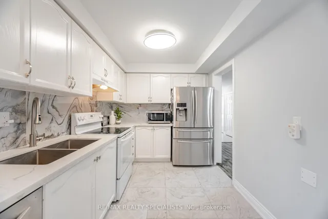 Additional image 12 of 44 Deforest Dr