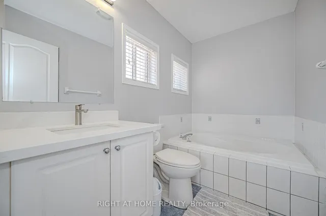 Additional image 30 of 2267 Empire Cres