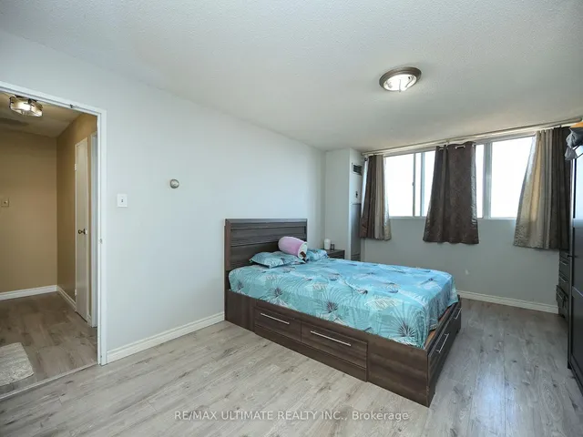 Additional image 21 of 3700 Kaneff Cres Unit 2101