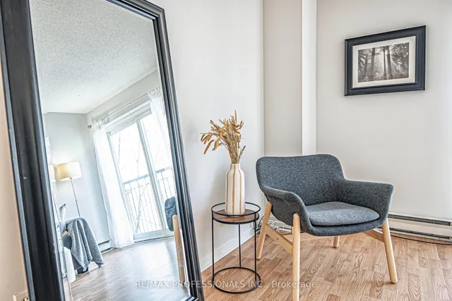 Additional image 13 of 61 Main St Unit 202