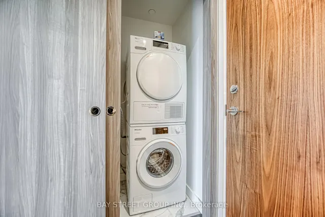 Additional image 7 of 27 McMahon Dr Unit 602