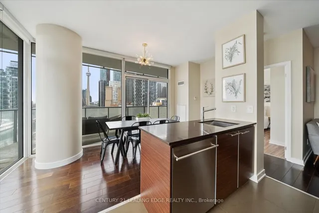 Additional image 8 of 1 Market St Unit 1313