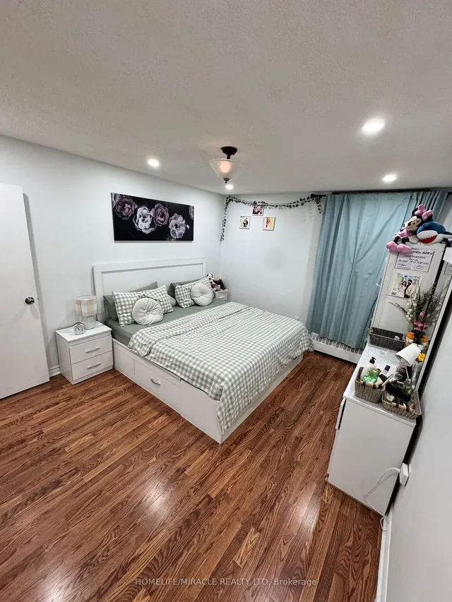 Additional image 5 of 1615 Bloor St Unit 1203