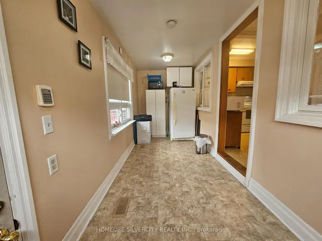 Additional image 21 of 3099 Merritt Ave