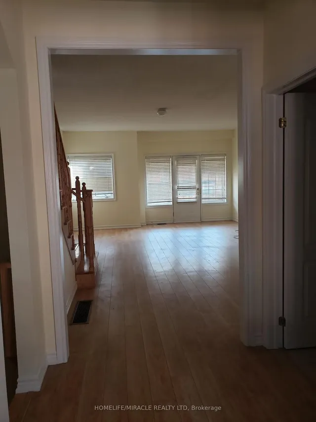 Additional image 13 of 11 Shiff Cres