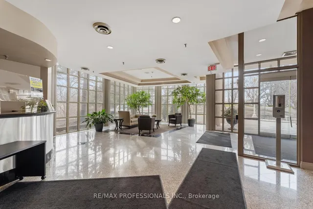 Additional image 3 of 50 Eglinton Ave Unit 1604