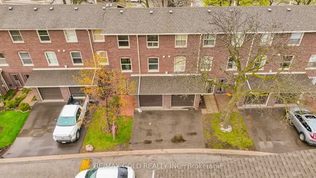 Additional image 29 of 17 Eden Park Dr