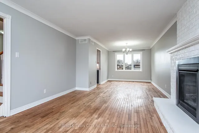 Additional image 11 of 12 Sunrise Dr