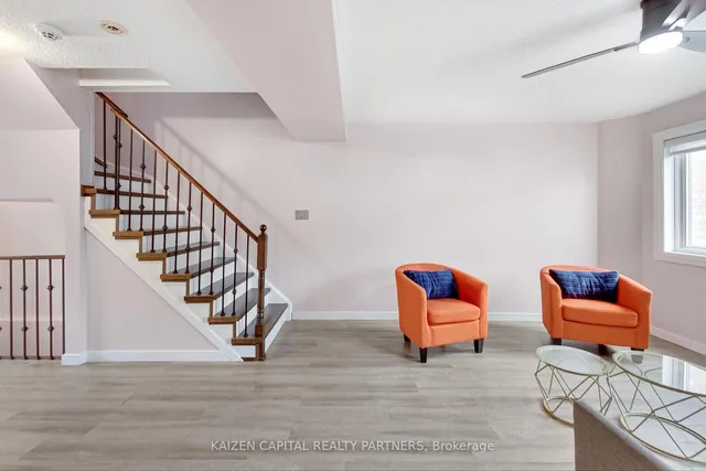 Additional image 5 of 98 Spadina Rd Unit 98