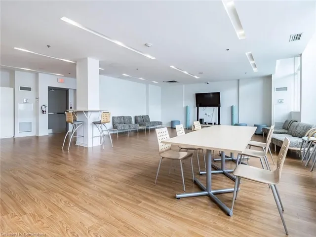 Additional image 45 of 3865 Lake Shore Blvd Unit 401