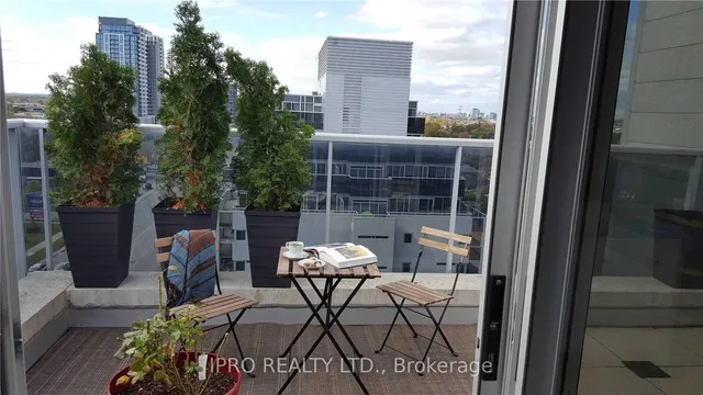 Additional image 19 of 1040 The Queensway Ave Unit PH919