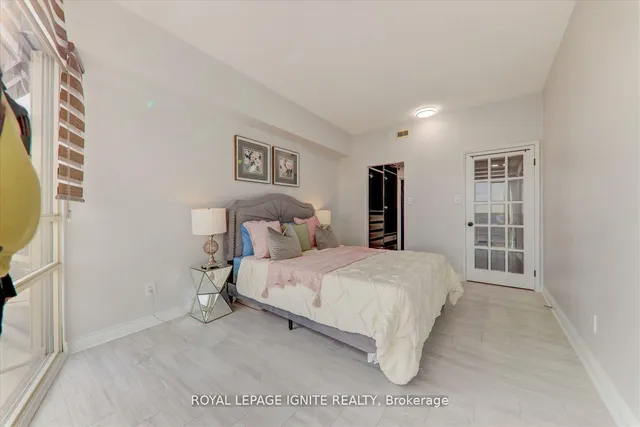 Additional image 26 of 50 Eglinton Ave Unit PH01