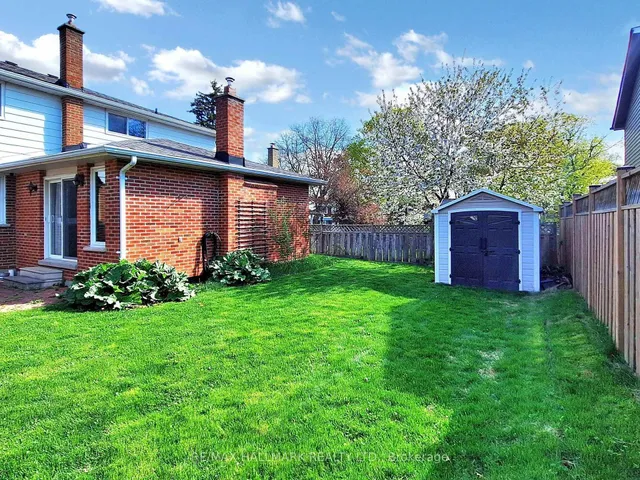 Additional image 37 of 41 Redcastle Cres