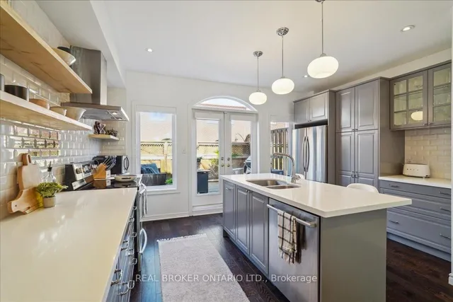 Additional image 11 of 114 Evans Ave Unit 7