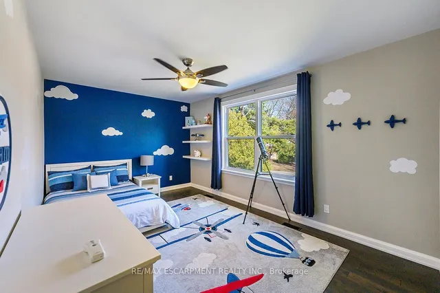 Additional image 27 of 585 Deborah Cres