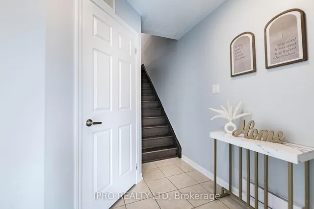 Additional image 6 of 227 Slingsby Landing