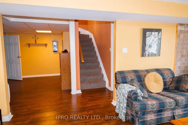 Additional image 18 of 15 Andrew St