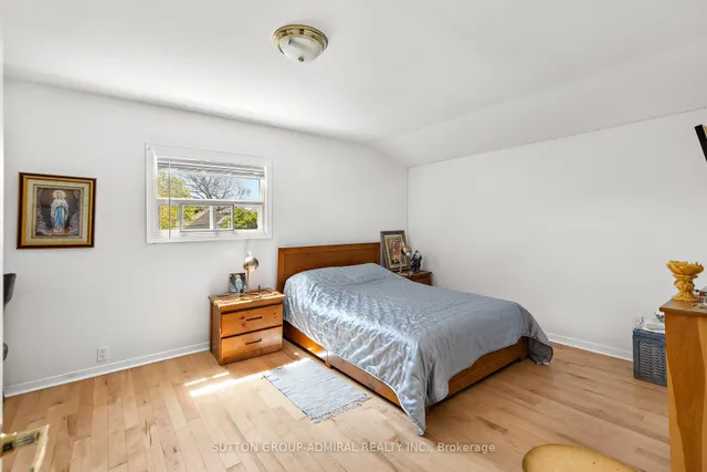 Additional image 12 of 1052 Glengrove Ave