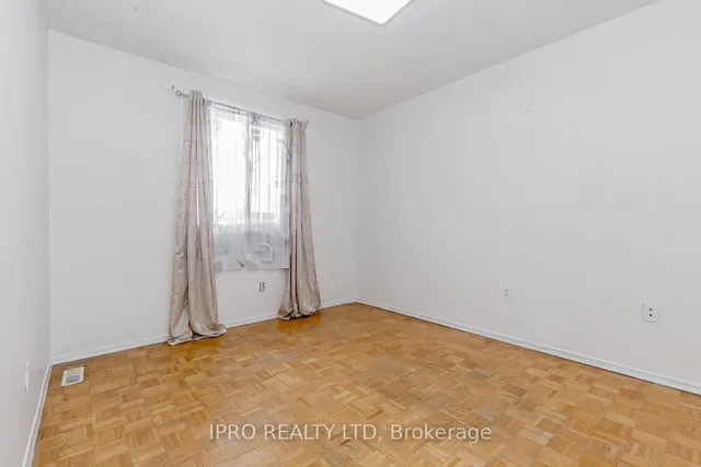 Additional image 22 of 7406 Darcel Ave Unit Unit 1